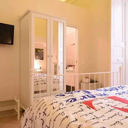 Bed & Breakfast Allegoria Dell'aurora Salerno
