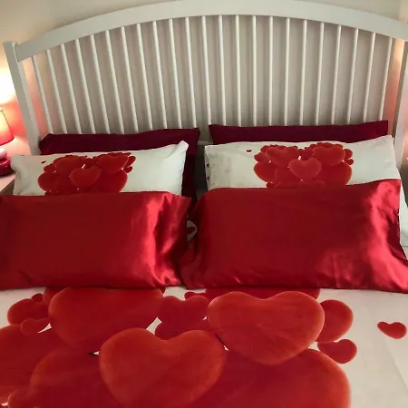 Bed & Breakfast Allegoria Dell'aurora 3*